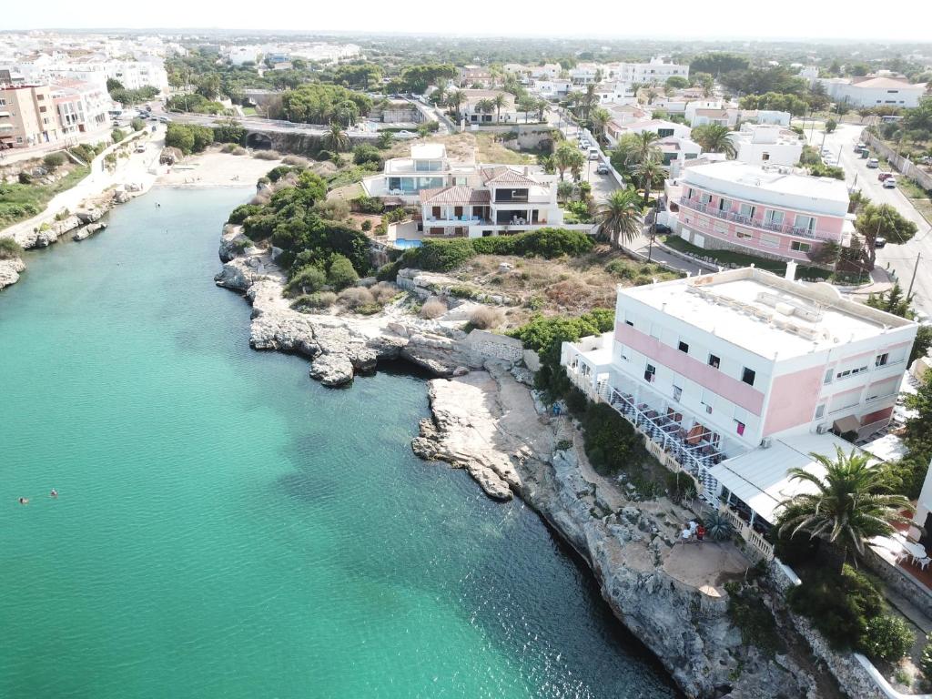 Cala Bona y Mar Blava, Ciutadella (updated prices 2024)