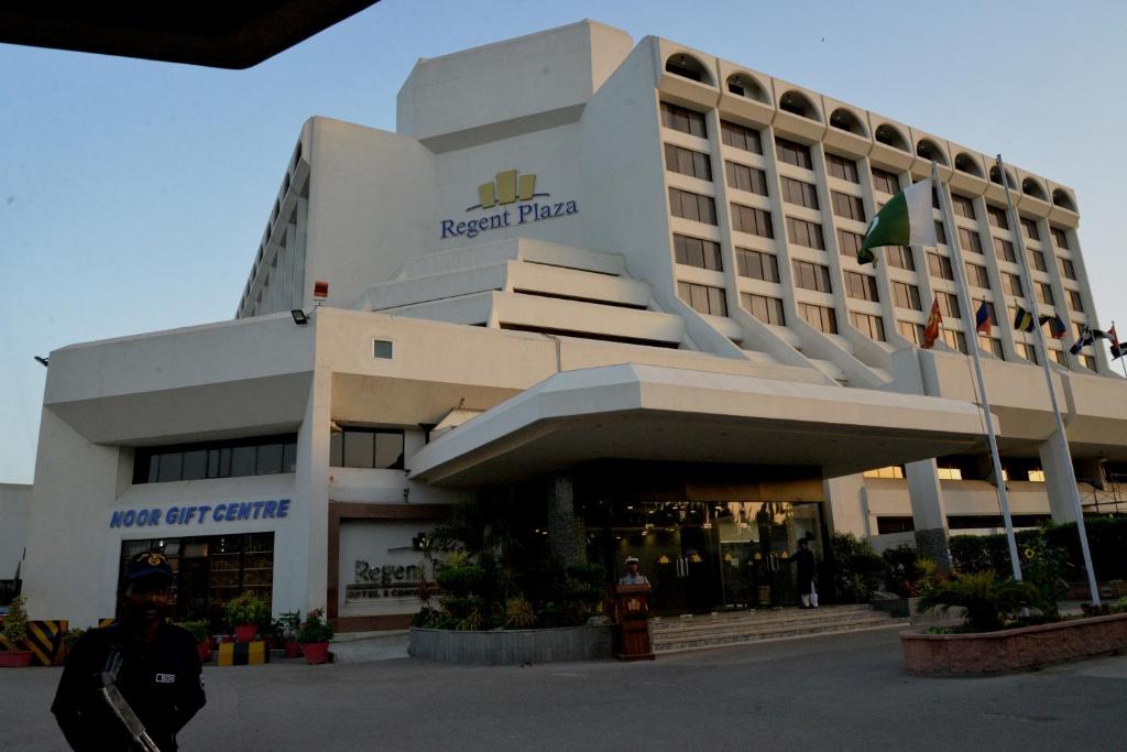 Regent Plaza Hotel & Convention Center, Karachi, Pakistan - Booking.com