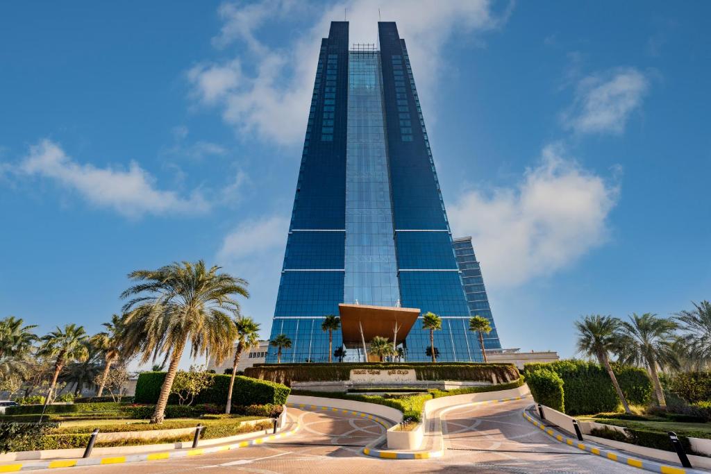 Dusit Thani Abu Dhabi, Abu Dhabi – Updated 2024 Prices