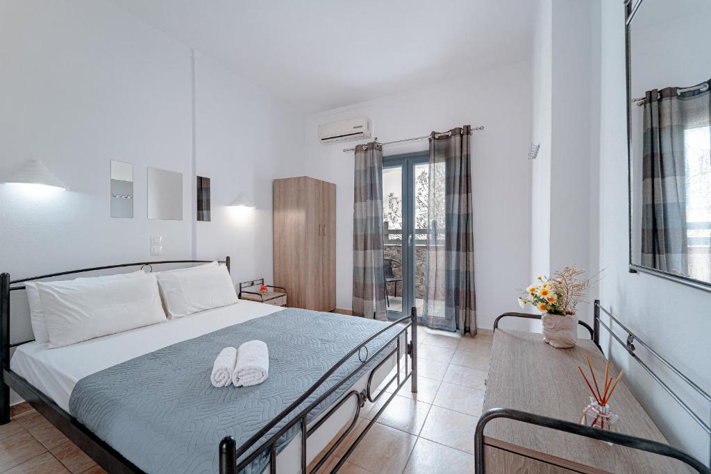 Marousi Rooms, Perissa (updated prices 2024)