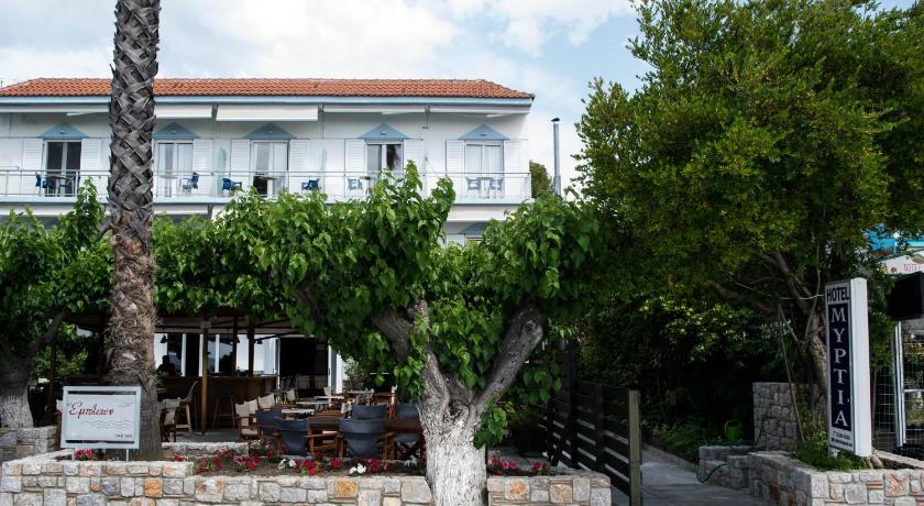 11 Best Hotels in Pefki (Artemisio), Greece