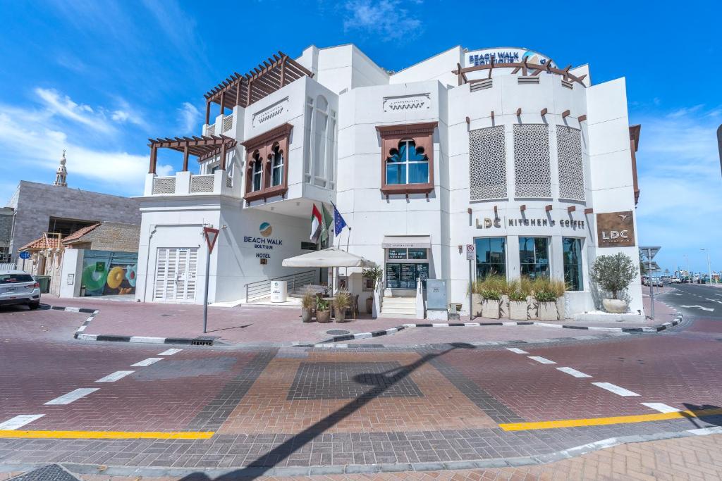 Beach Walk Boutique Jumeirah, Dubai (updated prices 2024)