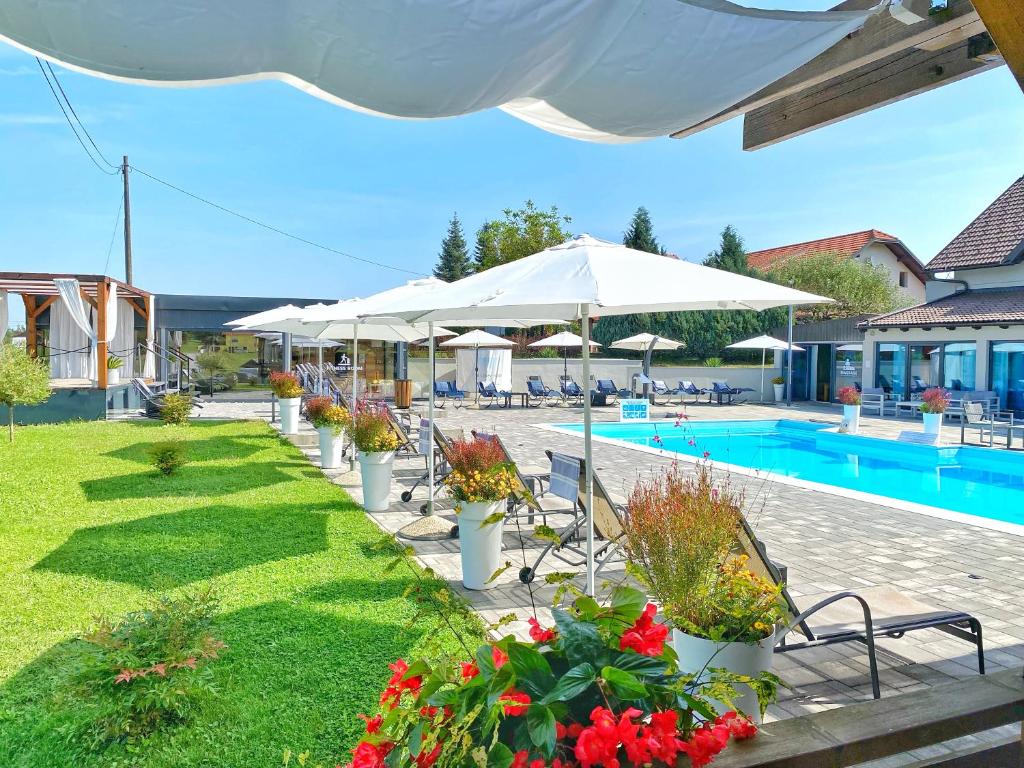 16 Lakes Hotel, Grabovac – Updated 2024 Prices