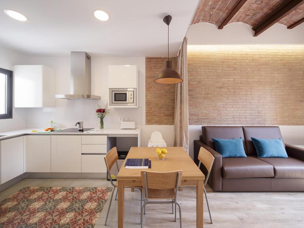 Hotel Sagrada Familia Apartments, Barcelona – Updated 2024 Prices