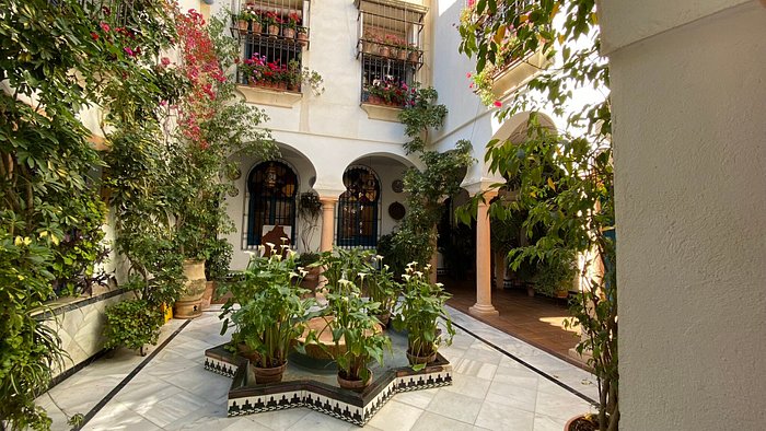 HOMESUITEHOME CORDOBA $72 ($̶8̶4̶) - Hotel Prices & Reviews