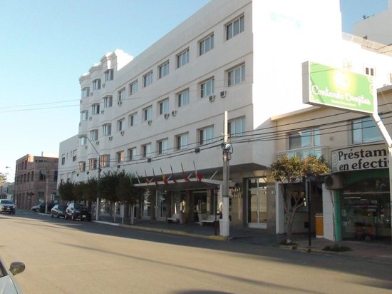 Fachada - Picture of Hotel Tolosa, Puerto Madryn - Tripadvisor