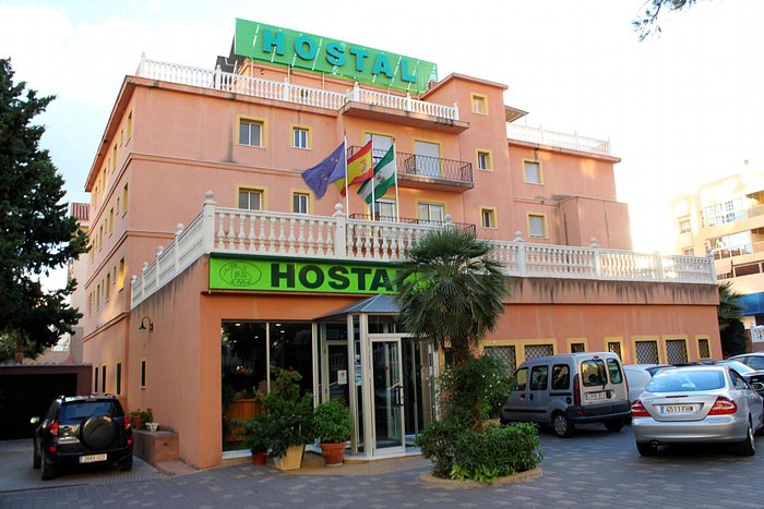 Hostal La Casa De Enfrente - Hotel Reviews (Malaga, Spain - Costa del Sol)