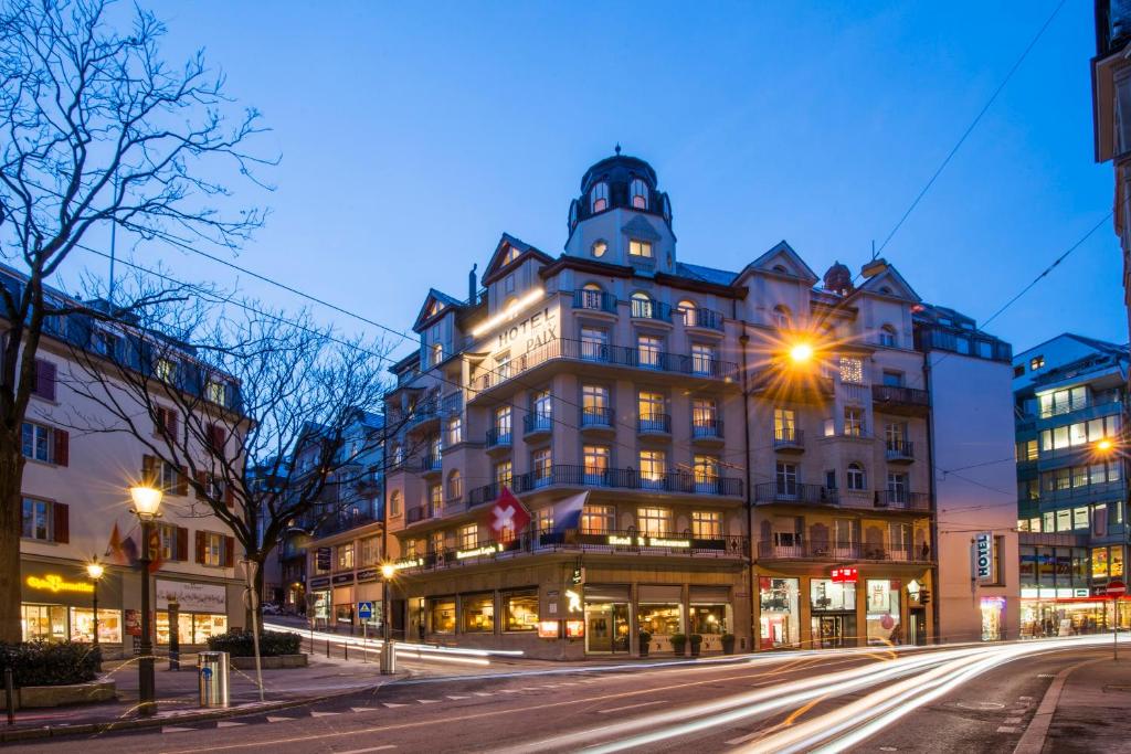 Hotel De La Paix