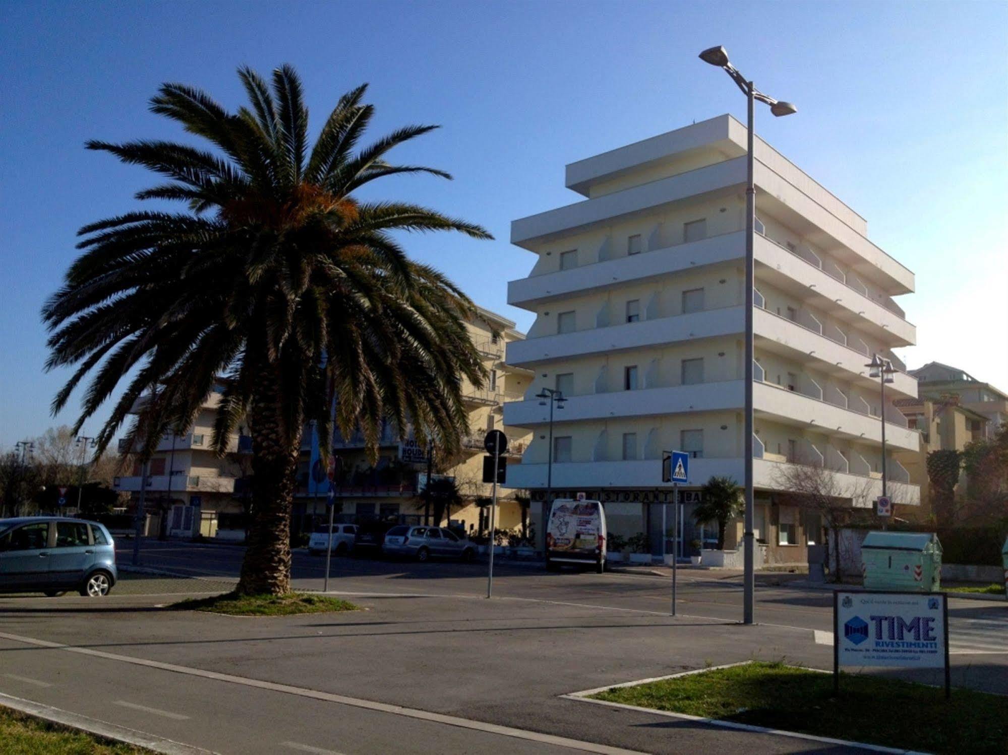 Hotel Hotel Holiday Pescara, Italy - book now, 2024 prices