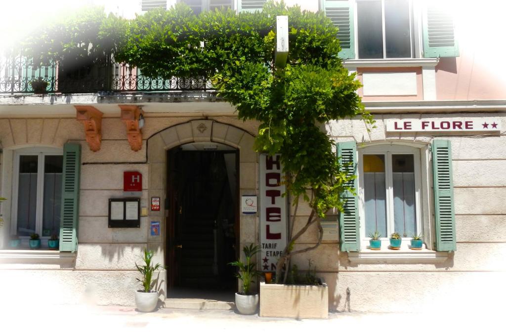 Hotel Le Flore In Frejus