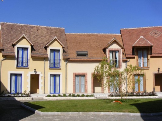 Les Belleme Golf Apartments