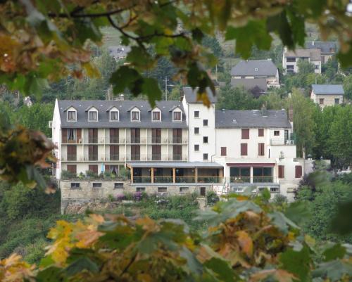 Logis Hotel Des Rochers