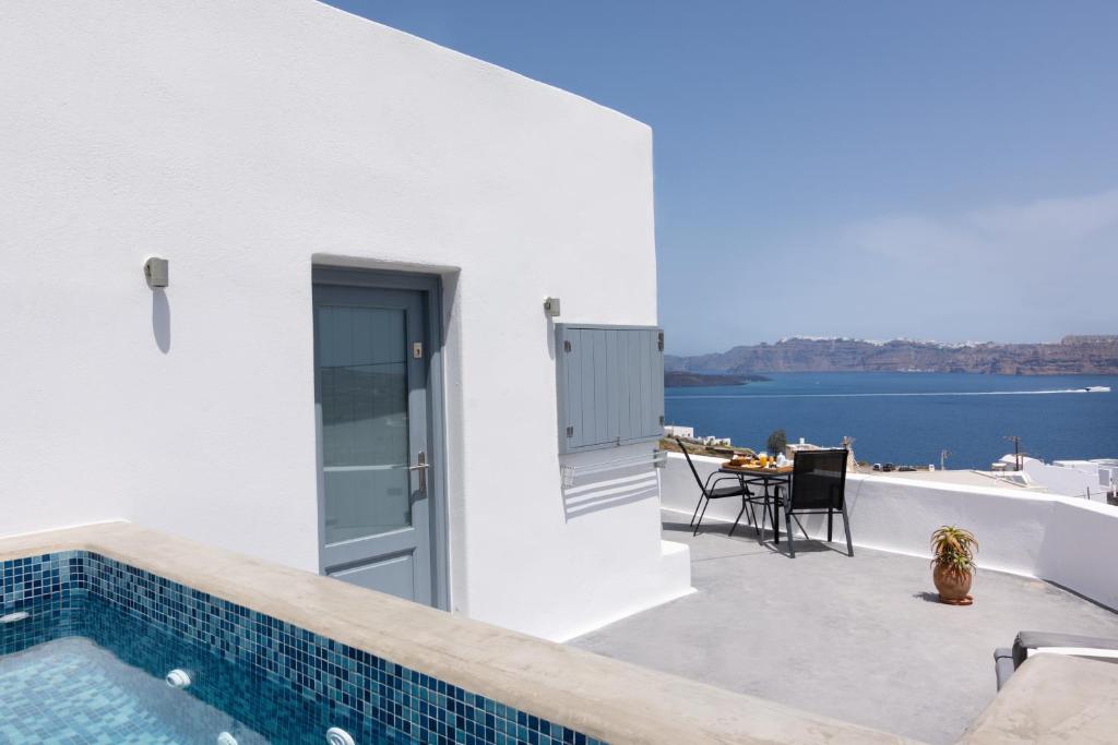 Pancratium Villas & Suites in Santorini