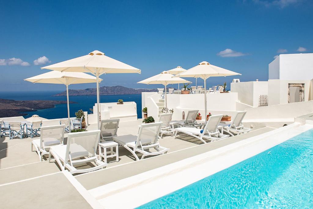 Pantelia Suites in Santorini