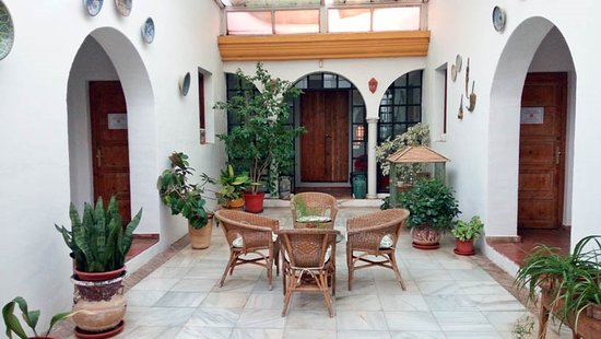 HACIENDA DOS OLIVOS - Guest house Reviews (Aznalcazar, Spain)