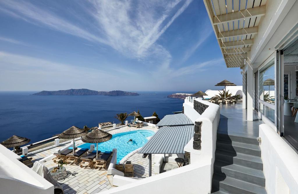 Santorini Princess Hotel in Santorini