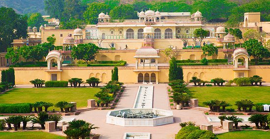 SISODIA RANI PALACE AND GARDEN Sisodia Rani Palace and Garden is located 8 kilometres from Jaipur on the Agra road. Laid out in Mughal style, it is painted with the legends of