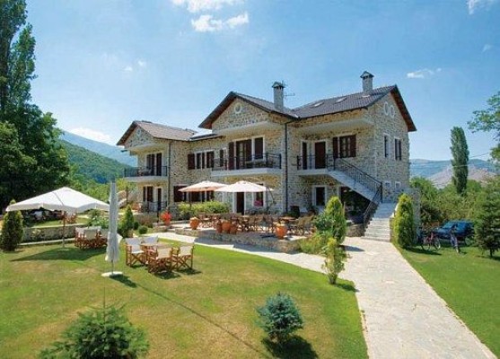 Villa Kastanodasos, Kleisoura