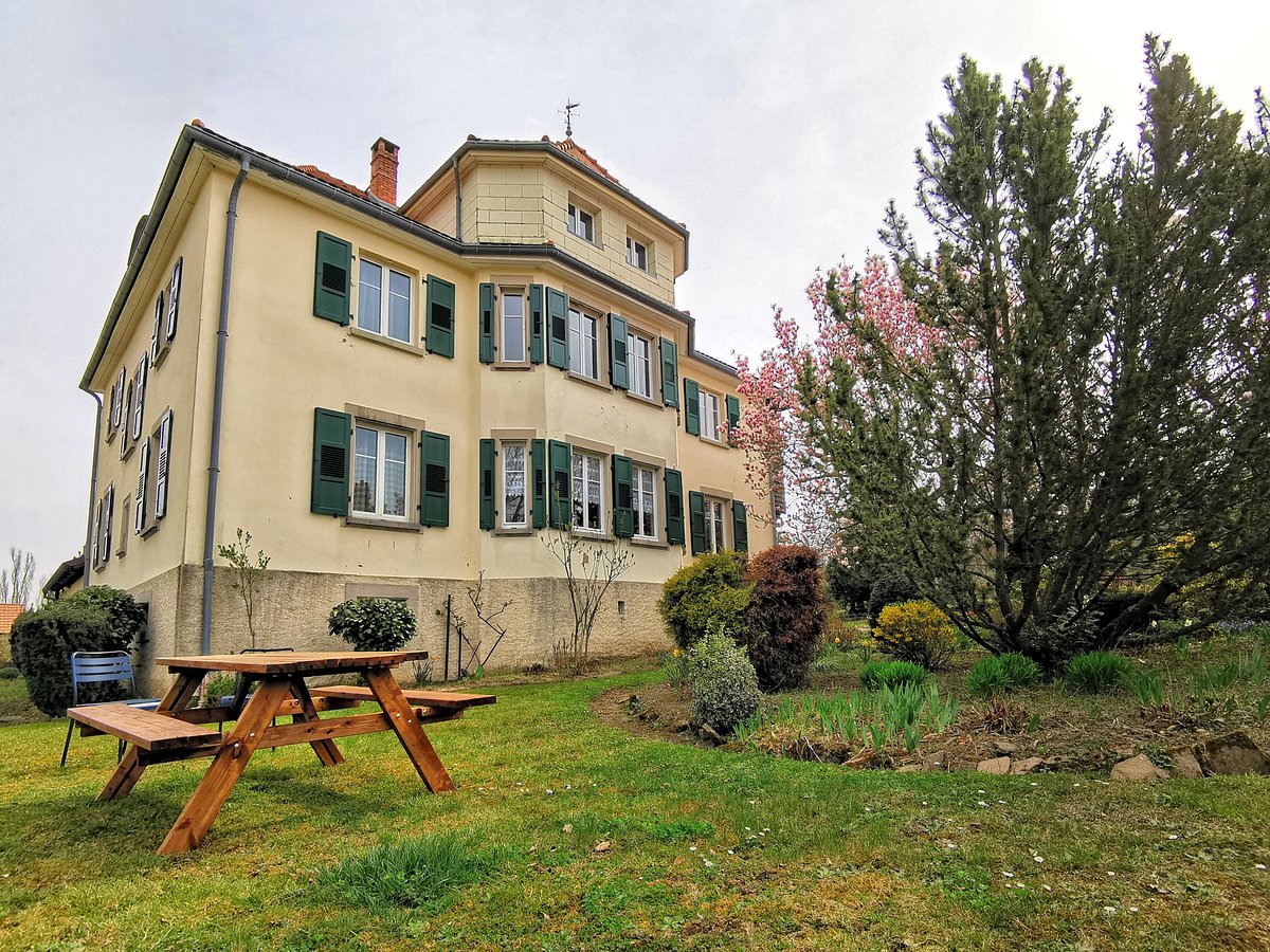 LA TIRELIRE - Prices & Guest house Reviews (Cosswiller, France)